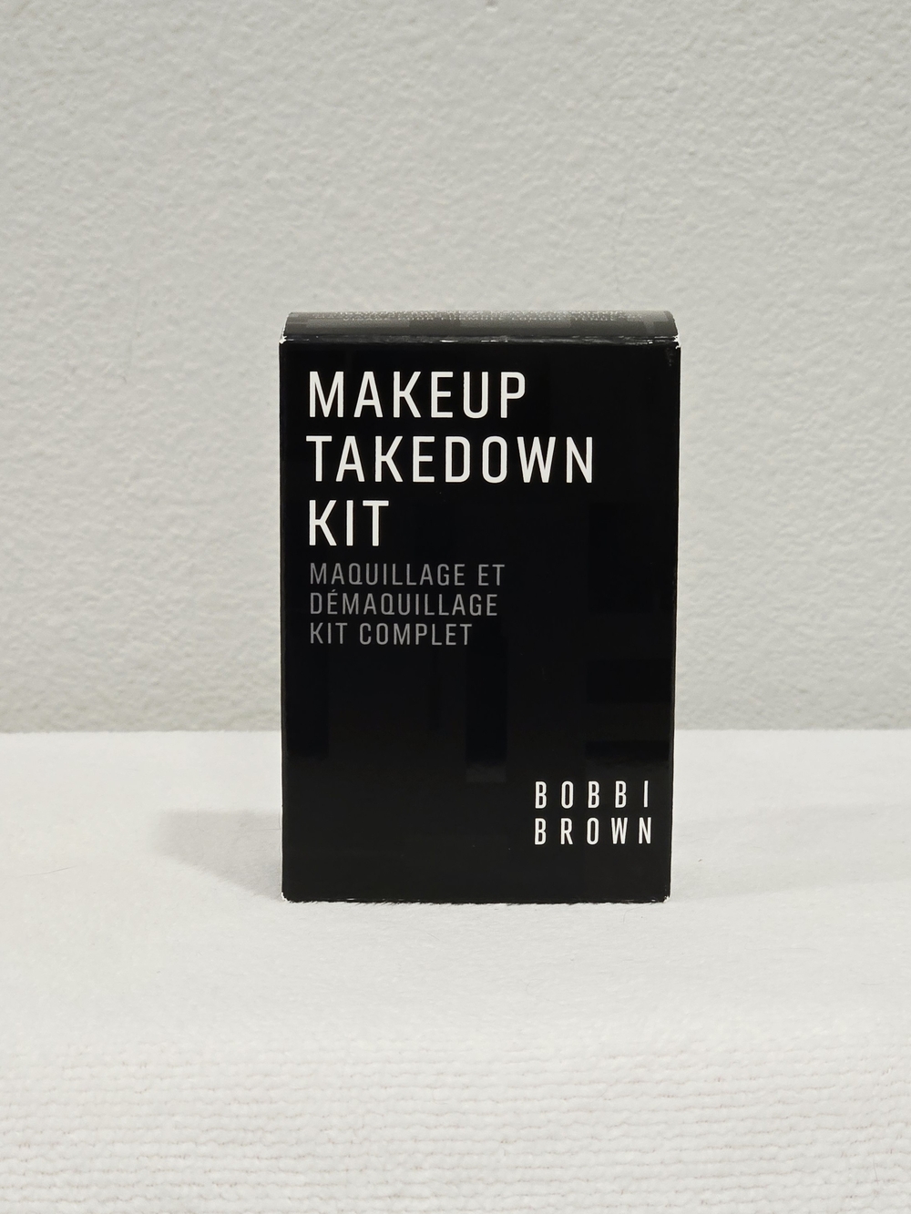 Bobbi Brown Makeup Takedown Kit With Mascara, Lip Gloss And Make-Up Remover